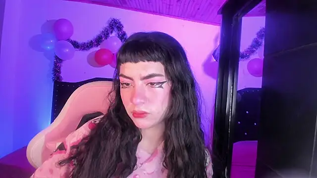 kitty  chs online show from January 19, 11:39 am