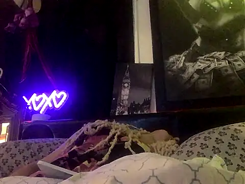 blondebarbiebae online show from October 28, 6:52 am