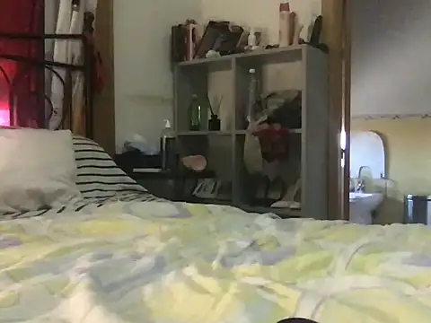 paula19800 online show from October 4, 1:39 pm