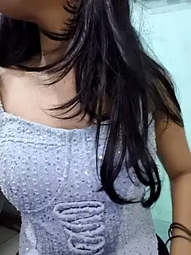 Lusty Shreya  online show from July 28, 4:39 pm