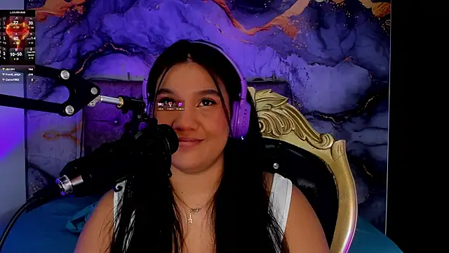 Snapshot of Tamara_Johnss_ chatting on October 3, 3:11 am Tamara Johnss online show from October 3, 3:11 am