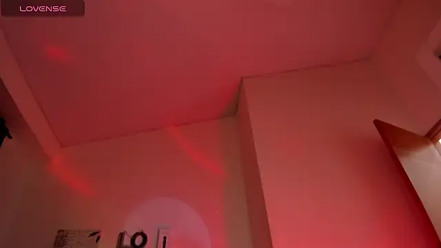 Nicolle Ferran online show from October 23, 2:01 pm