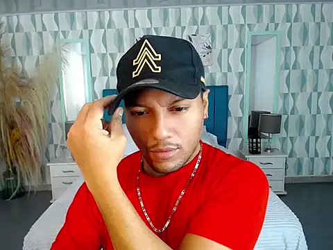Snapshot of Max_Rivers chatting on October 17, 7:06 pm Max Rivers online show from October 17, 7:06 pm