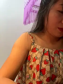 Lie liee online show from September 30, 2:01 pm