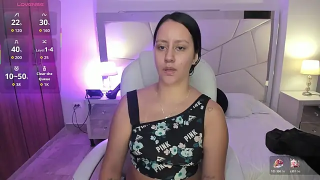 Natasha Kiim  online show from February 15, 4:15 am