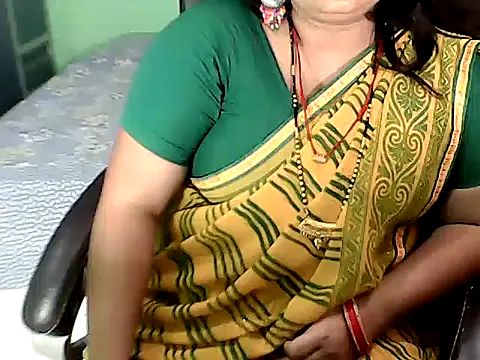 BABITA KUMARII online show from November 12, 7:56 pm