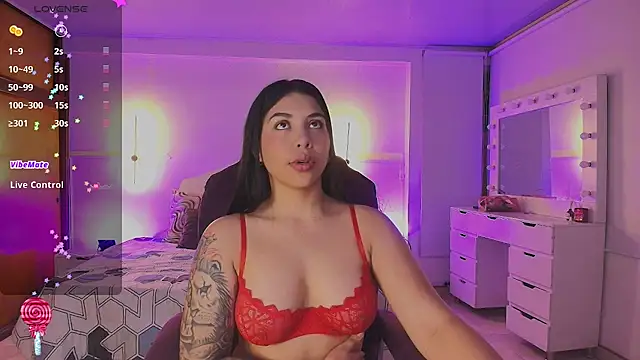 kloe28 online show from May 27, 3:36 am