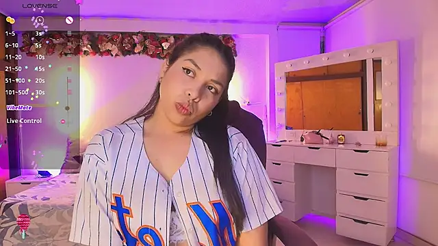 kloe28 online show from January 12, 4:18 am