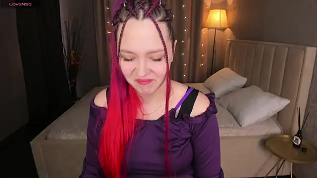 Monica  Queen online show from January 17, 5:37 am