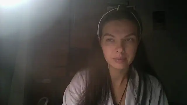 Lorivell online show from November 19, 5:57 pm