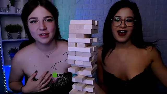 lia make love online show from October 3, 2:00 pm