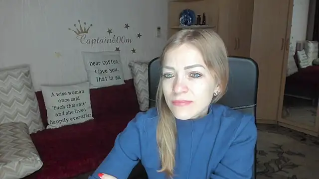 Tiffany Bates online show from October 6, 3:23 am