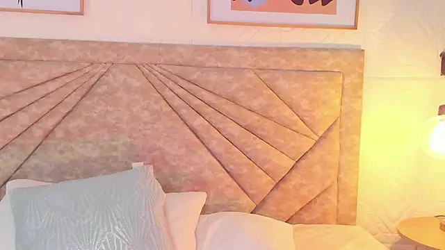 EmmaBlossom online show from February 5, 12:52 pm