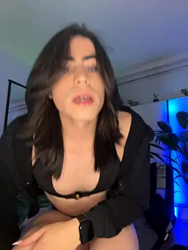 emilycolte online show from November 15, 1:39 am