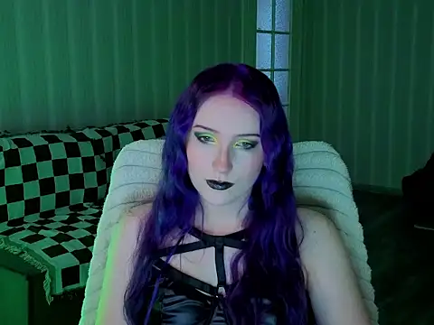 violet-siren-x online show from June 16, 11:55 am