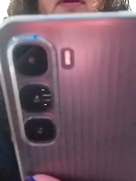 MEYBELLATINA online show from November 7, 9:20 pm