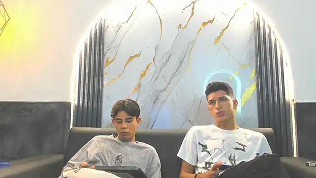 Stiben boy online show from November 21, 8:22 pm