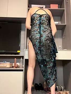 POS001 online show from December 1, 3:15 pm