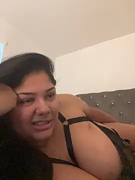 pmonie online show from November 21, 5:04 pm