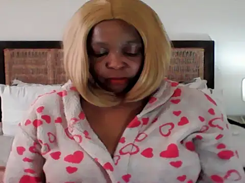 Blacksashaxx online show from May 13, 10:54 am