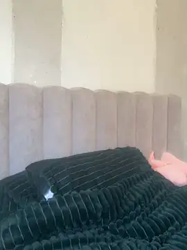 Roxy 30 online show from November 24, 12:07 pm