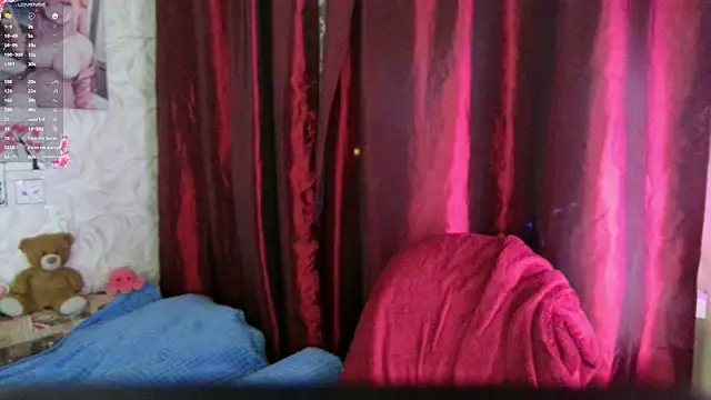 LolaVibe online show from November 10, 6:25 pm