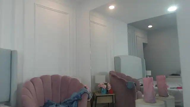 ChantalGarner online show from January 14, 1:16 pm