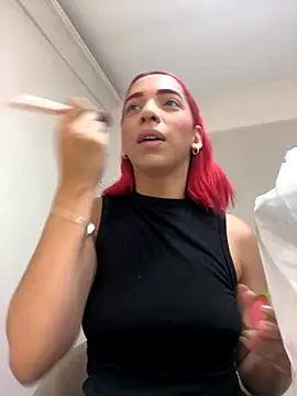 theladymonserrateshow online show from November 11, 12:02 pm