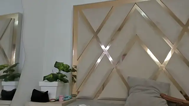 indiraasm online show from November 16, 2:24 am