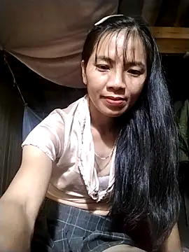 Snapshot of lmc-zz chatting on October 13, 1:03 pm lmc-zz online show from October 13, 1:03 pm
