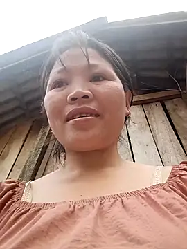 bree-zz online show from February 15, 6:38 am