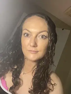 sexybriiiixoxo online show from May 31, 10:55 pm