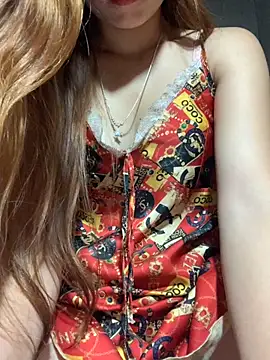Snapshot of Tina_pusy chatting on September 29, 7:41 pm Tina pusy online show from September 29, 7:41 pm