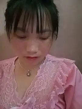 min-xinh online show from July 3, 8:20 am