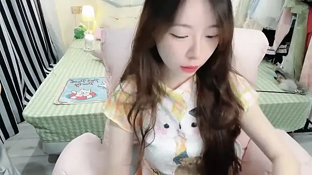 Gardenia-222 online show from May 10, 1:57 pm