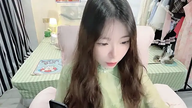 Gardenia-222 online show from May 20, 1:52 pm