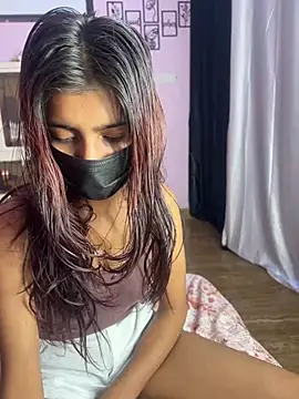 Aditi007 online show from February 26, 10:25 am