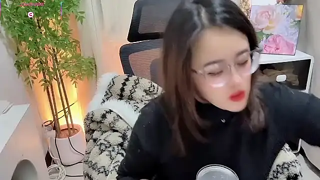 NEWONETO online show from February 20, 2:40 pm