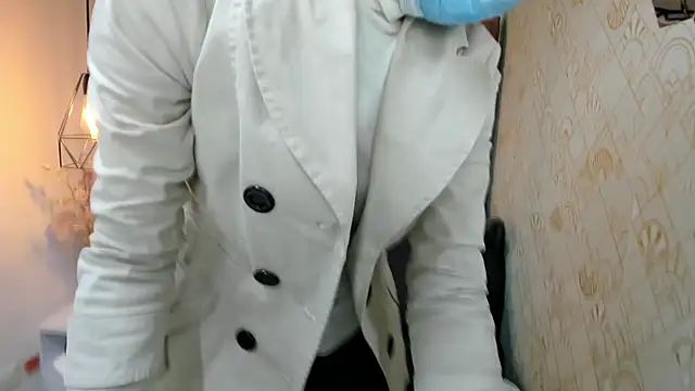 Issa Milf   online show from November 4, 1:05 pm