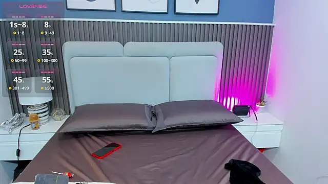 liz  cute online show from November 6, 11:49 am