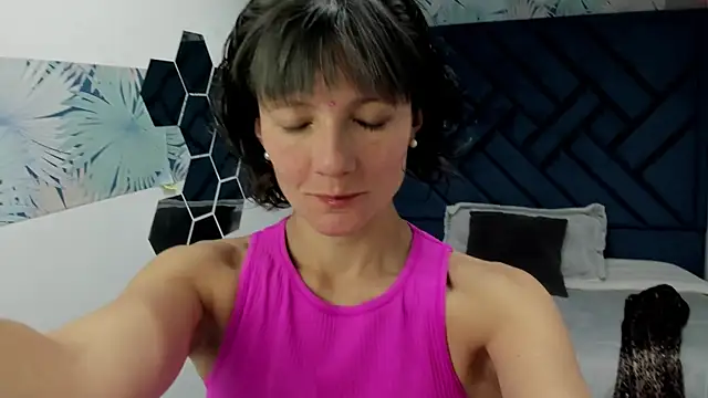 Valery More   online show from November 18, 12:28 pm