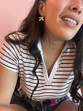 Amelia Rivas online show from June 3, 6:57 pm