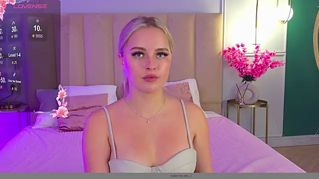 EllyLinn online show from November 14, 5:13 pm