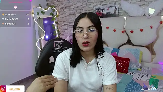 casse tay online show from February 15, 4:04 am