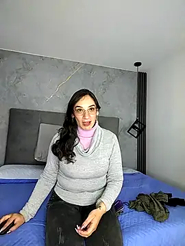 Saammy01 online show from September 30, 2:12 pm
