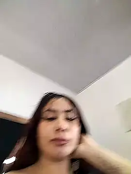 Snapshot of Bria_Moon chatting on October 9, 1:59 pm Bria Moon online show from October 9, 1:59 pm
