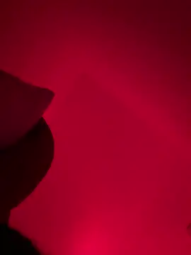 bellacagyal online show from April 20, 5:54 am