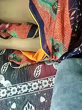 RED Queen 6 online show from November 24, 7:21 am