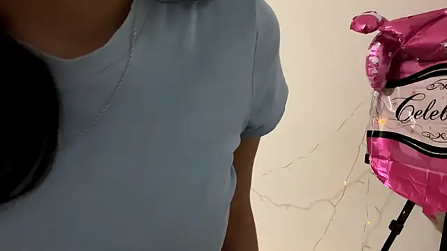 CarollFalick online show from October 23, 12:22 pm