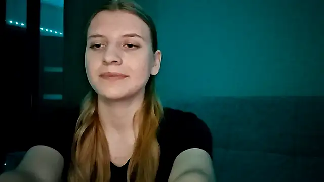 LynteriLain online show from November 23, 3:20 am